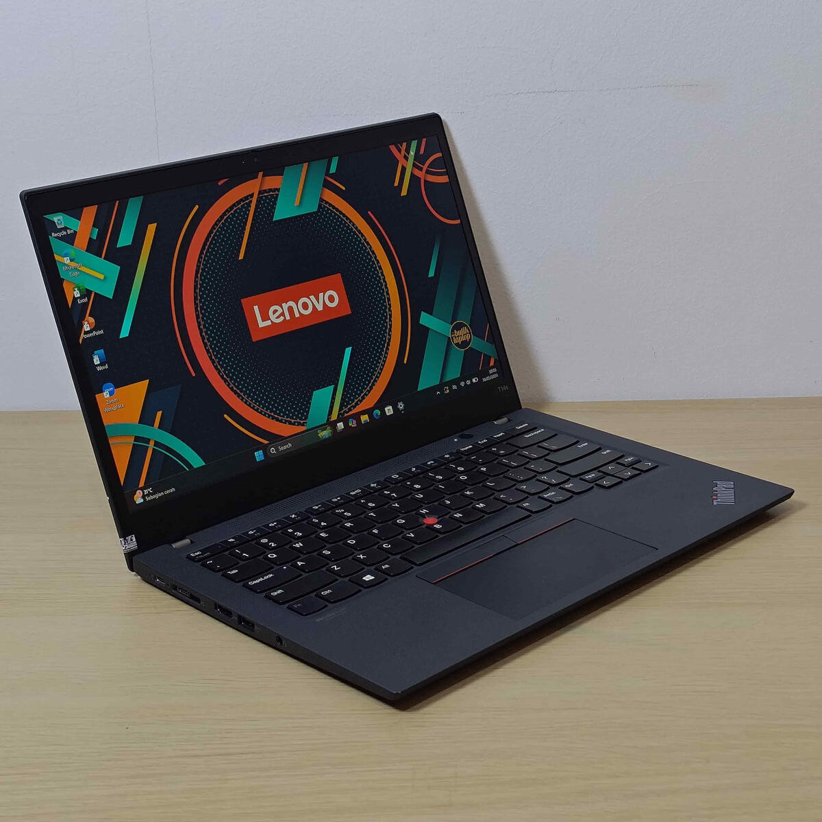 Lenovo Thinkpad T14s Depan Kiri Lenovo Thinkpad T14s Kiri Butik Laptop